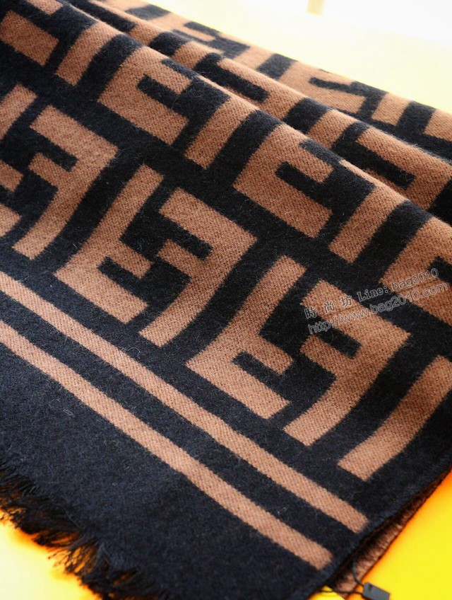 FENDI羊毛提花編織雙面圍巾 芬迪2021最新情侶款圍巾  mmj1384